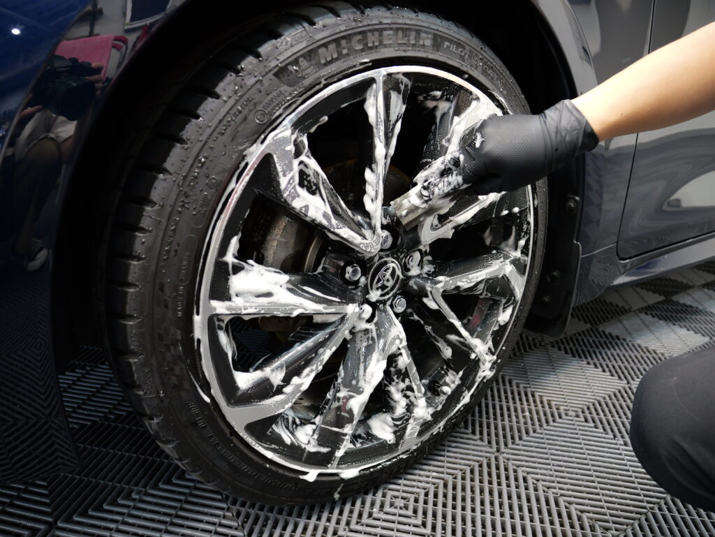 Wheel cleaning